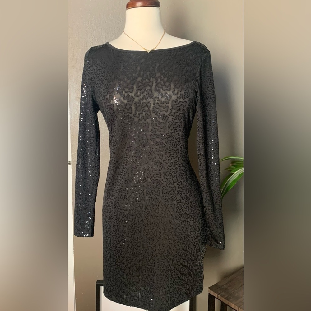 Kenzie 🖤 ⚡️⭐️ bedazzled Mini dress- Small/Med - Picture 5 of 9